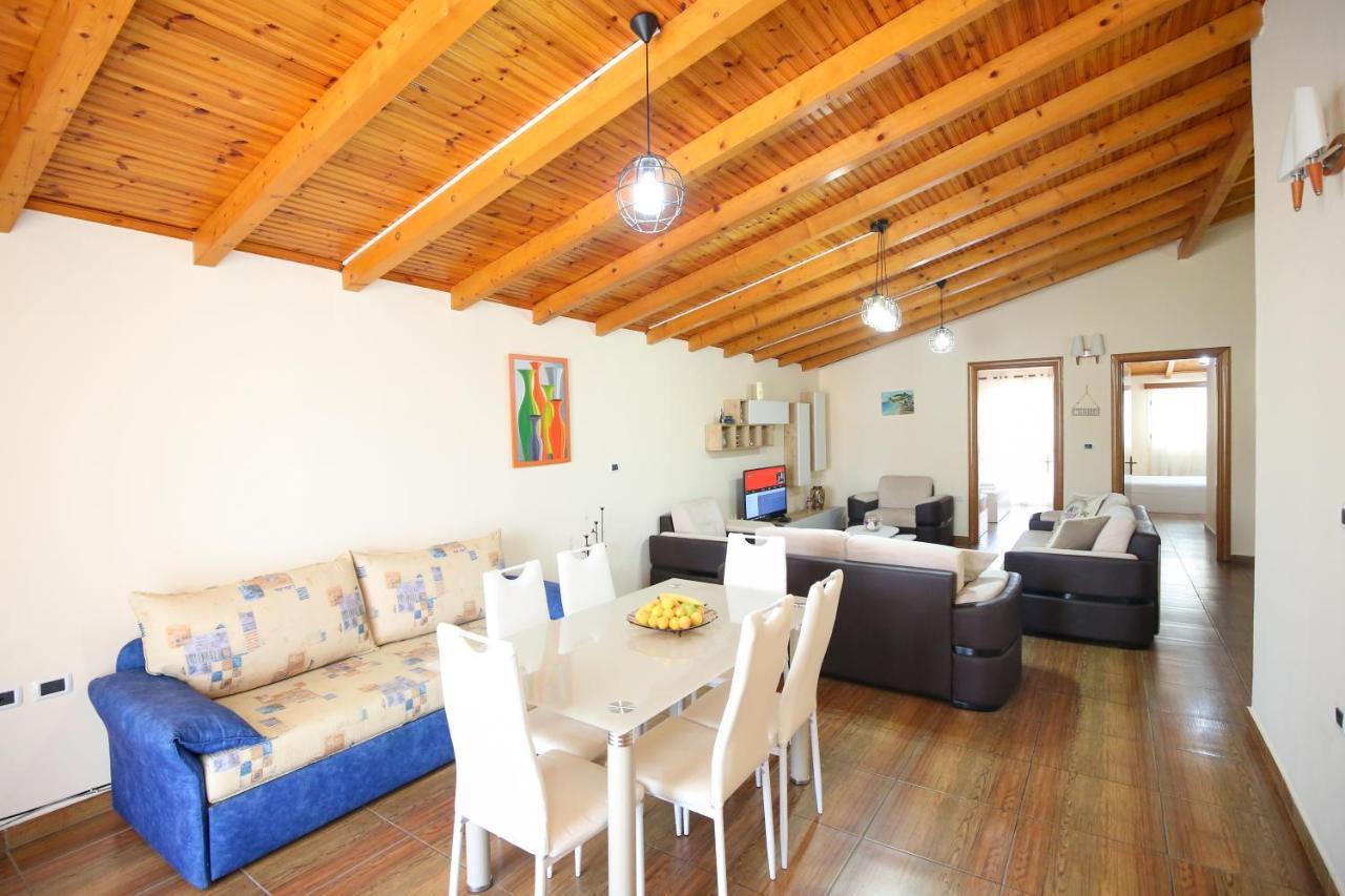 Laerti's Attic Vlore